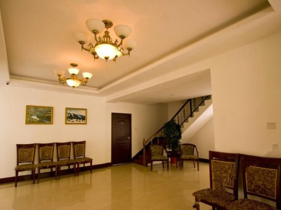 Huijia Leisure Hotel